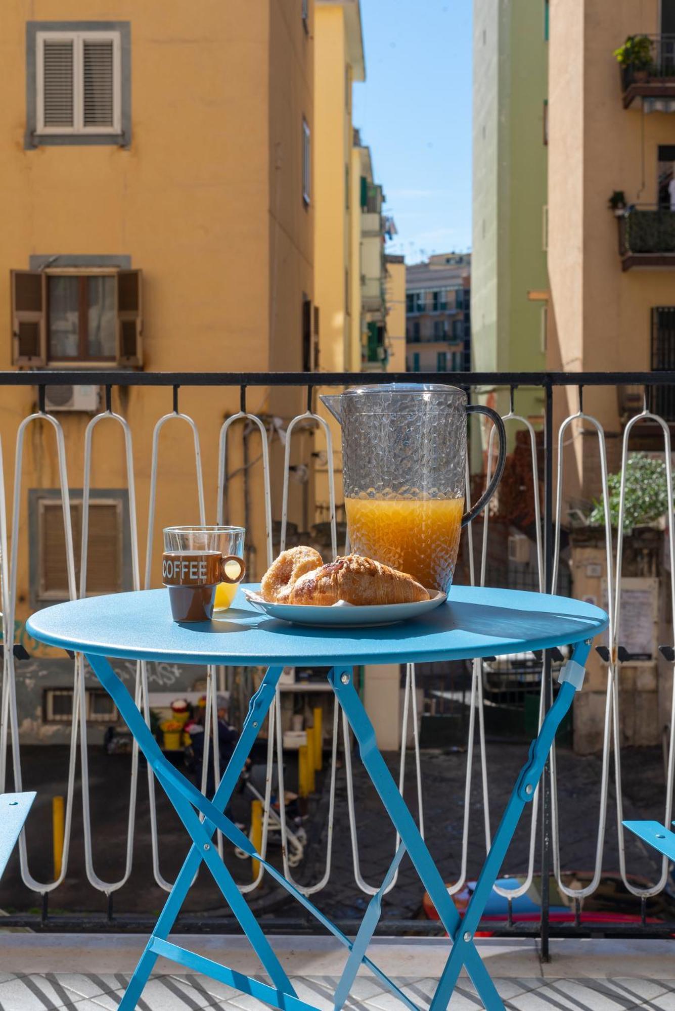 Margab B&B Napoli Eksteriør billede
